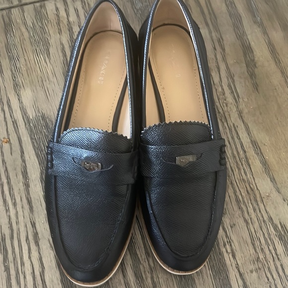 Coach Loafer flats  sz 8.5 - Picture 1 of 8